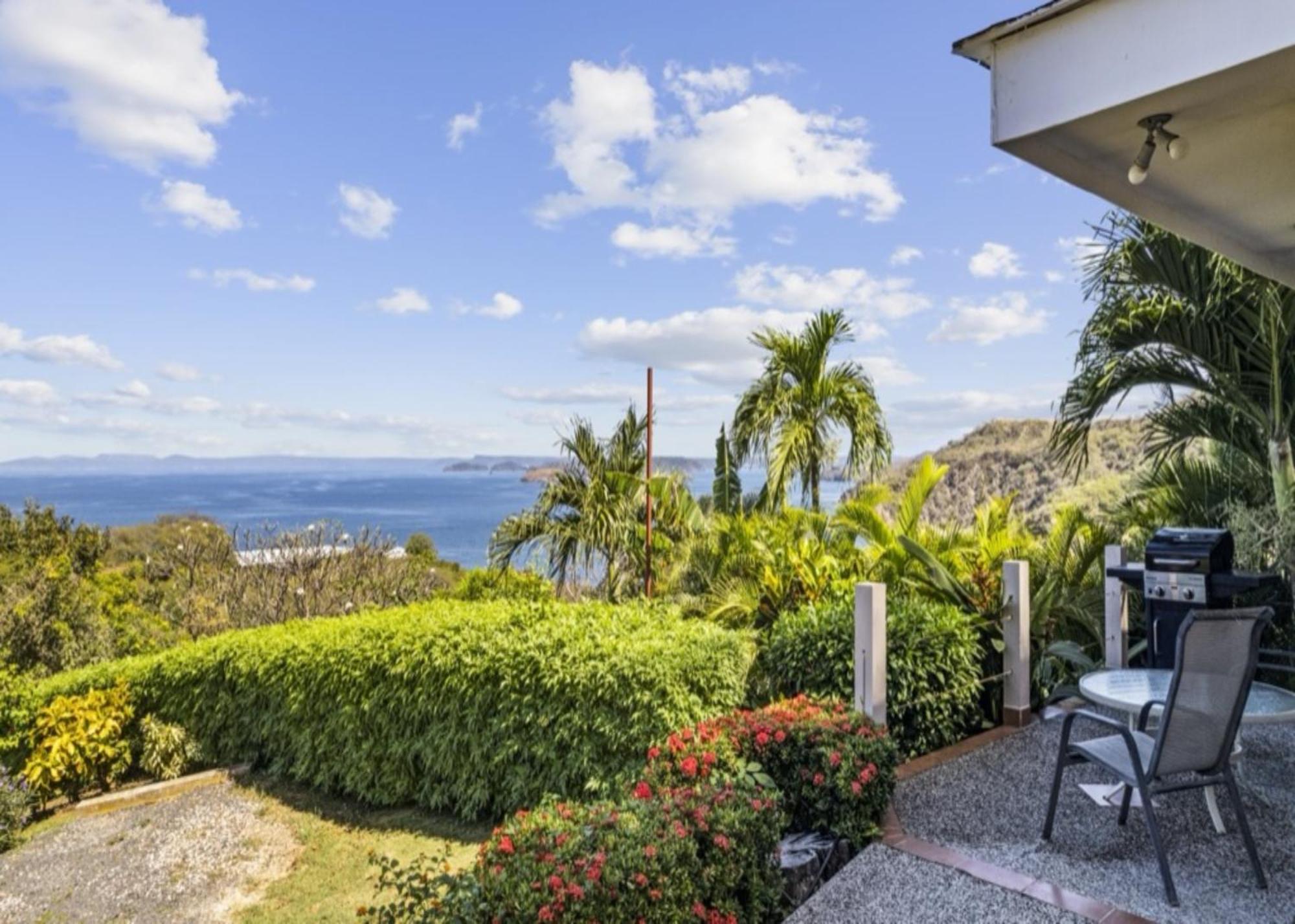 Bahia Pez Vela Resort Playa Ocotal エクステリア 写真